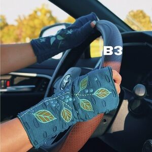 Fingerless Handmade Gloves